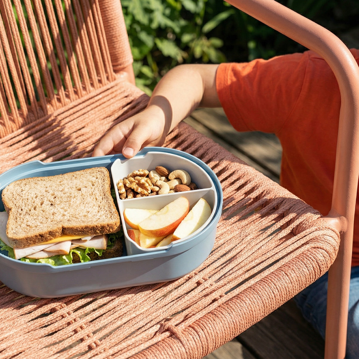 SIGG LUMO Kids Lunchbox, käyttökuva