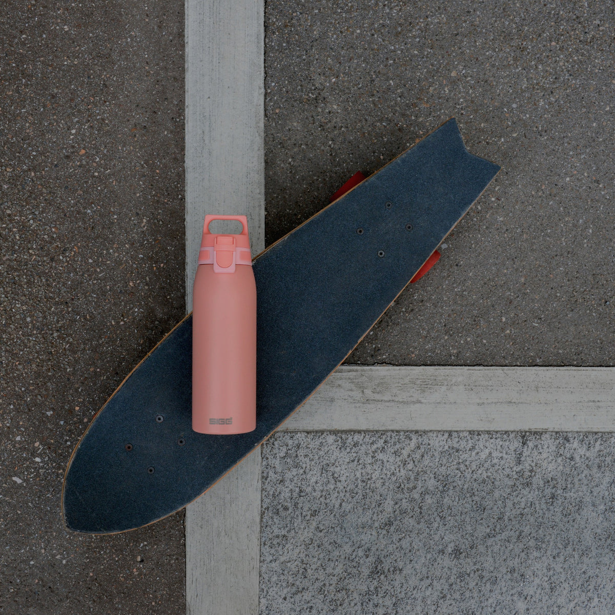 SIGG Shield One Shy Pink 1,0 l, käyttökuva 2