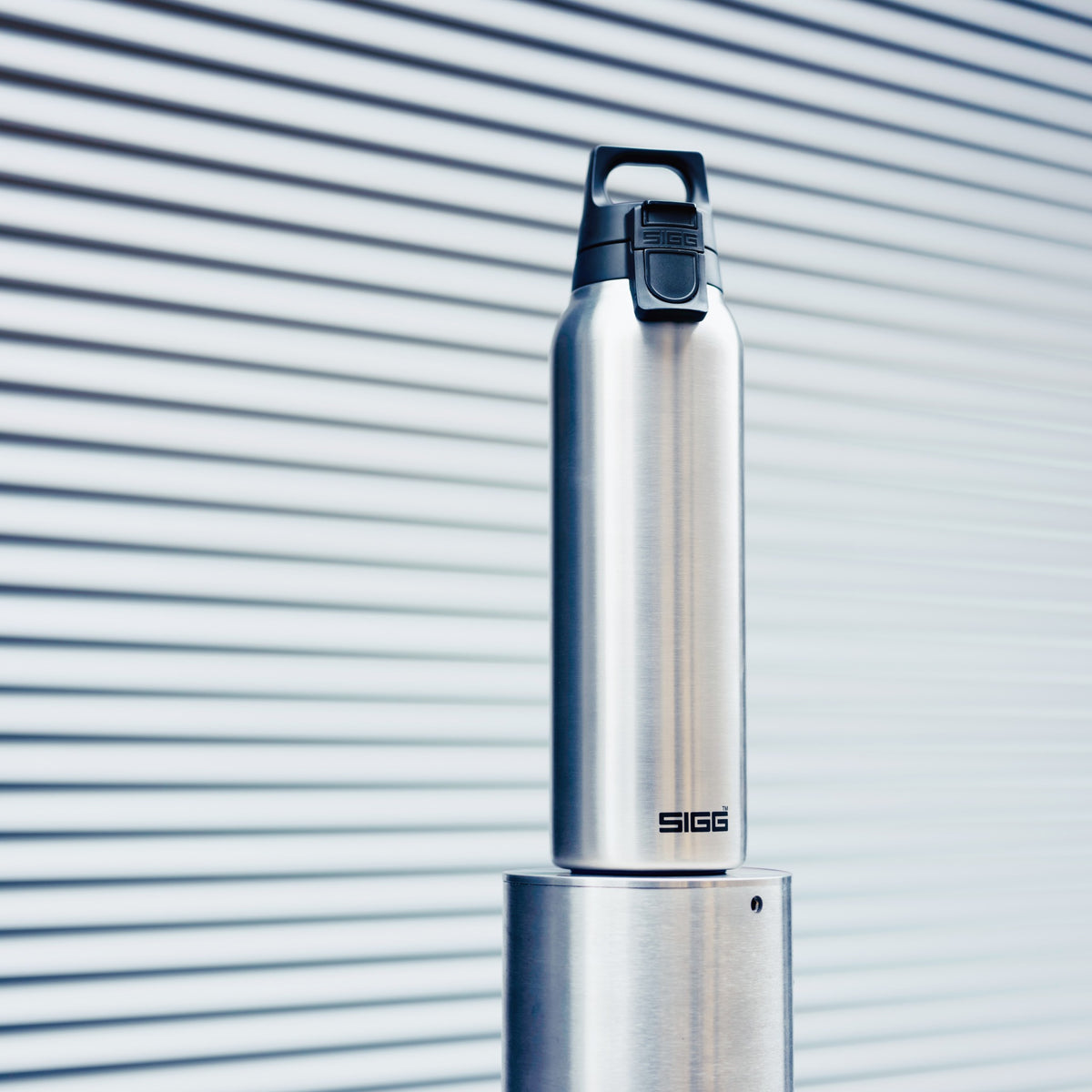 SIGG H&C ONE Light Brushed 0,5 l, käyttökuva