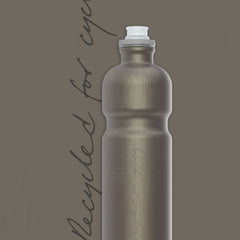 SIGG Move MyPlanet Smoked Pearl 0,75 l, käyttökuva 2