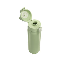 SIGG WMB ONE alumiini juomapullo Eco Green 0,75 l, korkki avattuna