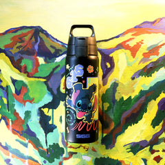 SIGG Shield One 626 Stitch 0,75 l juomapullo, käytössä ulkona 2