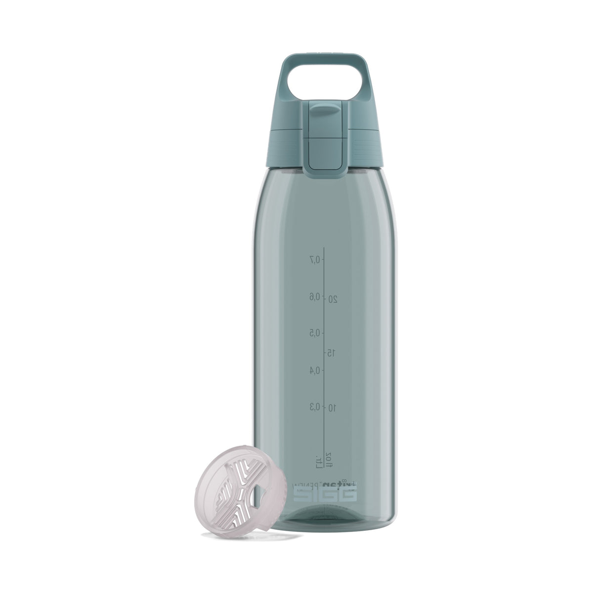 SIGG TOTAL COLOR ONE JUOMAPULLO - MORNING BLUE 1,0 l, edestä, pullo täytettynä