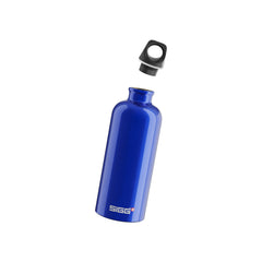 SIGG Traveller Dark Blue 0,6 l, osiin purettuna