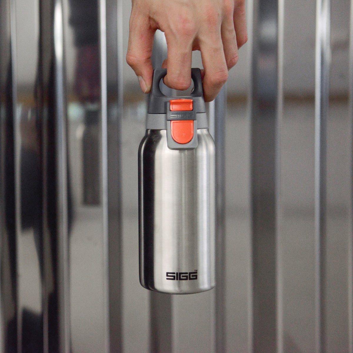SIGG H&C ONE Brushed 0,3 l, käyttökuva 2