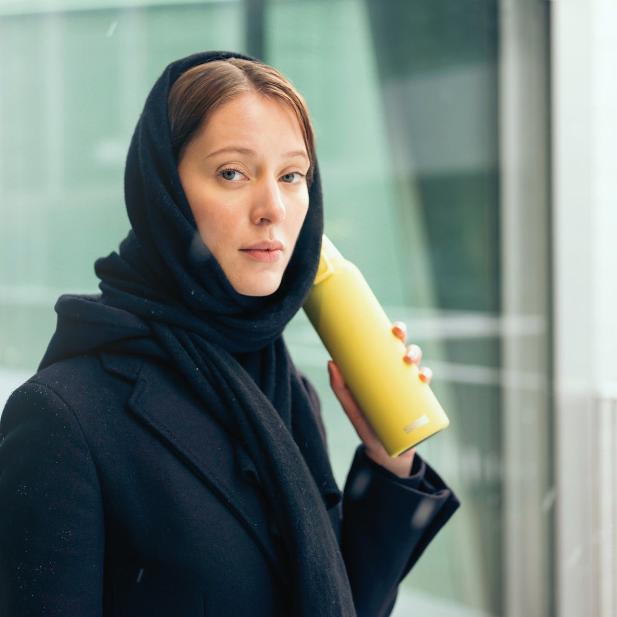 SIGG Shield One Ultra Lemon 1,0 l, käyttökuva