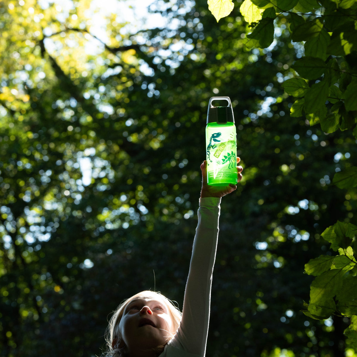 SIGG VIVA ONE Jurassica 0,5 l, käyttökuva 2